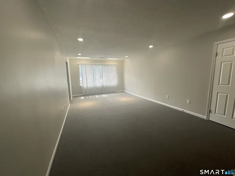 471 Whalley Ave #Q — Photo 13