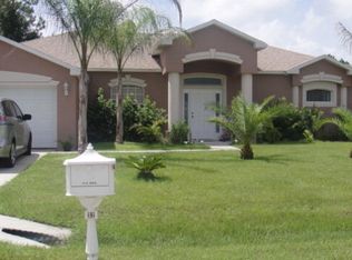 32 Panei Ln, Palm Coast, FL 32164