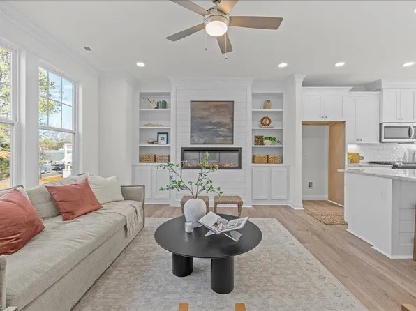 2201 Cypress Ave #A, Virginia Beach, VA 23451