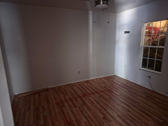 4th image of 4205 Austin Pl