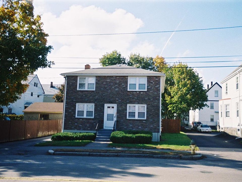 1st image of 253 Newport Ave