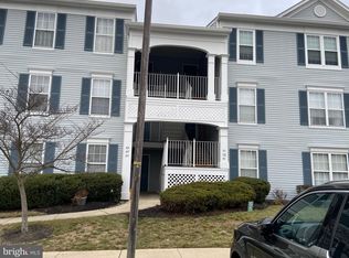 87 Foxglove Dr, Riverside, NJ 08075