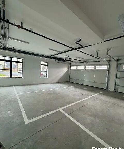 157 Everett St #302 — Photo 16