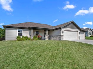 2713 S Fir Ter, Eudora, KS 66025