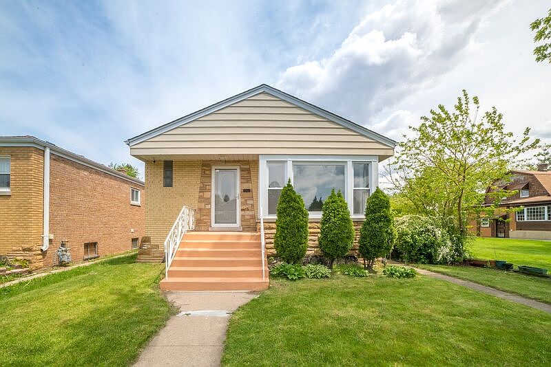 1st image of 3736 Cuyler Ave