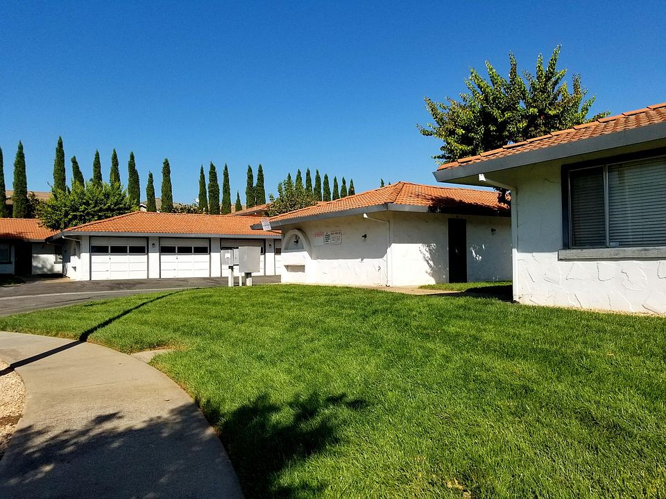1st image of 1261 Juniper Dr #15