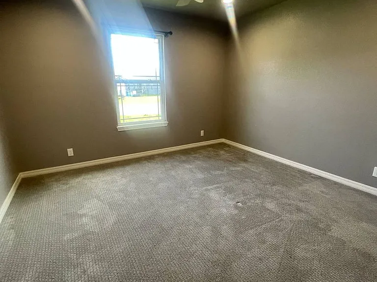 13731 Pella Ln — Photo 13