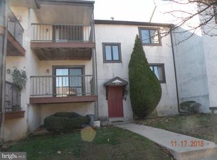 818 Cambridge Cir, Clifton Heights, PA 19018