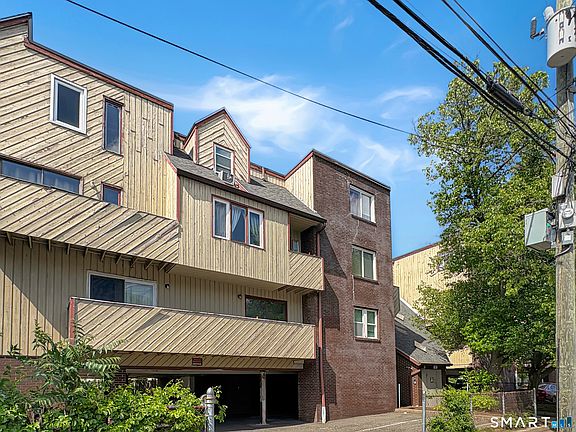 4th image of 183 Livingston Place #12