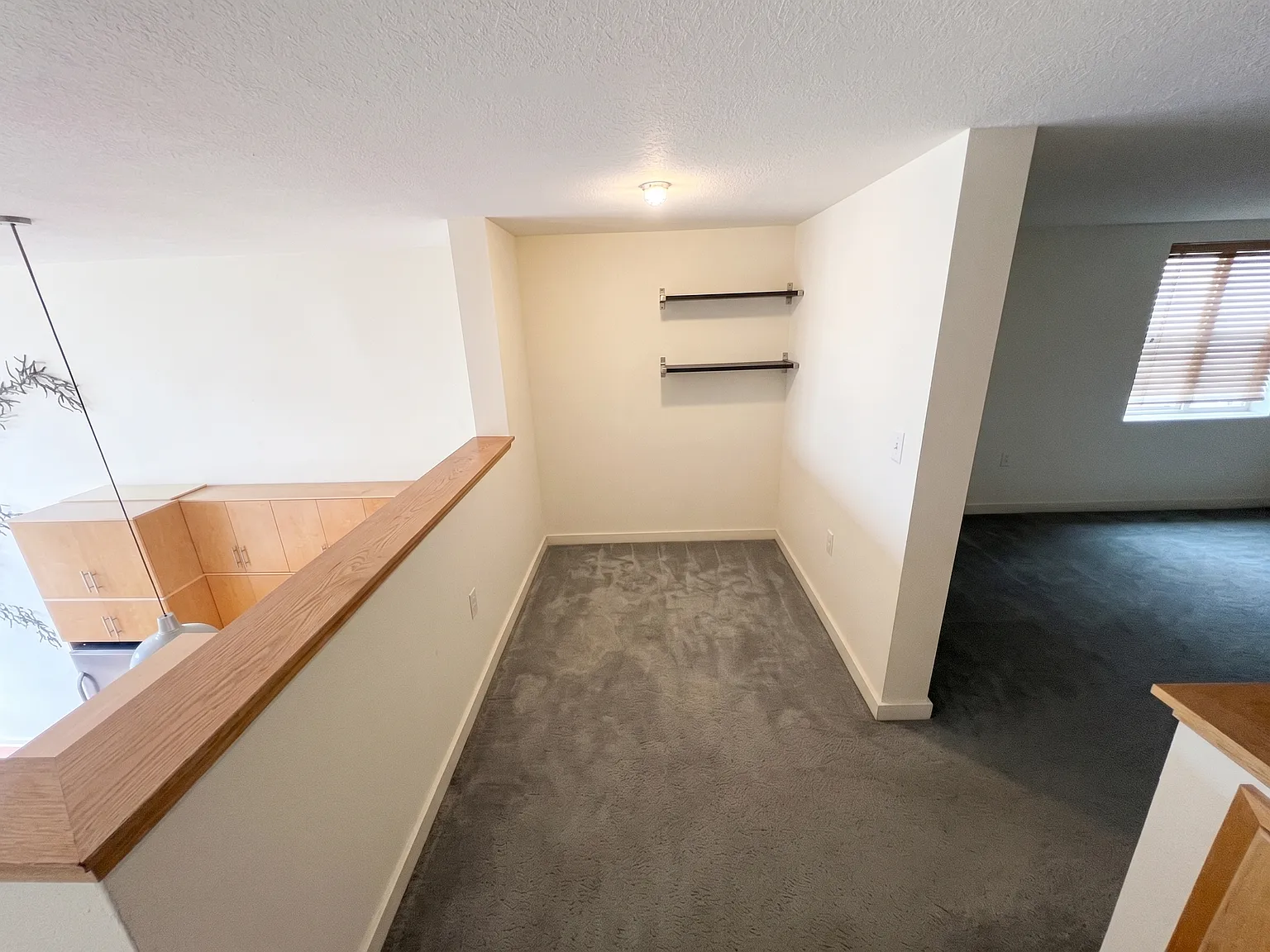 2 bed, 1050 sqft, $4,950 — Photo 3