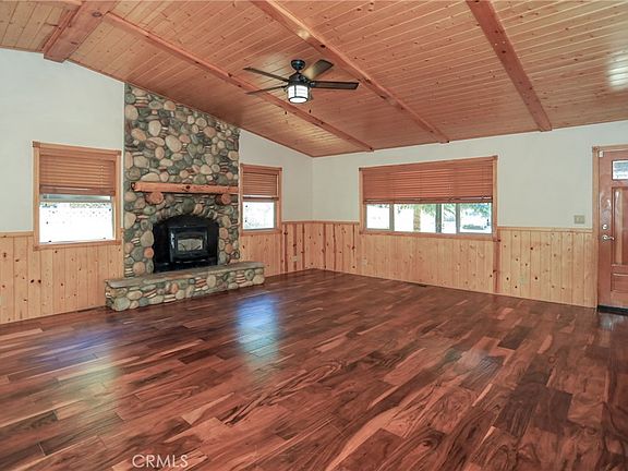 5th image of 369 S Eureka Dr