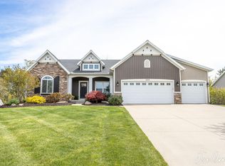 3094 Peachleaf Ct, Holland, MI 49424
