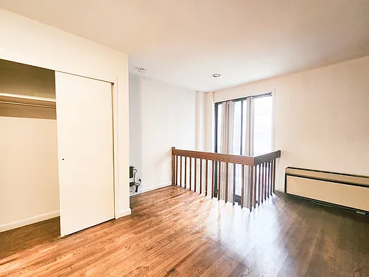 Rented by Avenues Real Estate | media 6