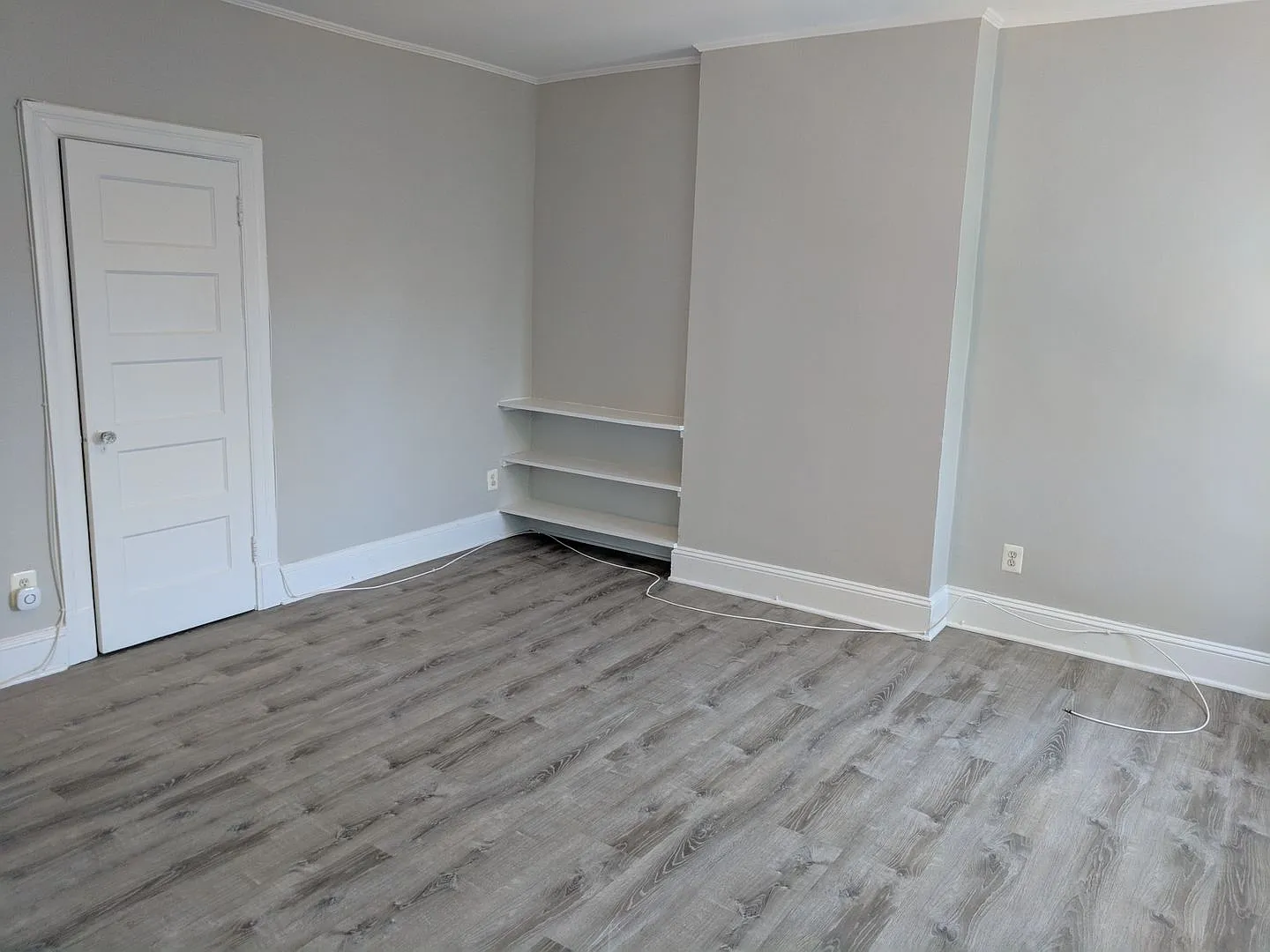 1831 Wyoming Ave NW — Photo 2