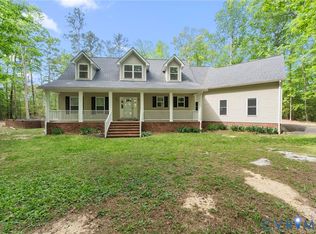 625 Whispering Pines Rd, Lancaster, VA 22503