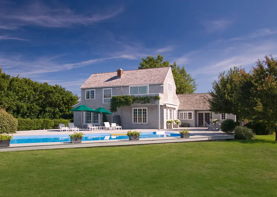 128 Meadowlark Ln