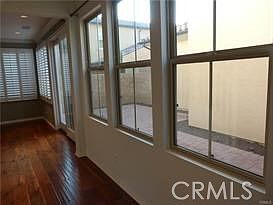 3rd image of 79 Splendor