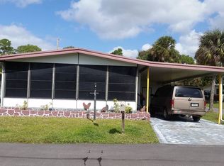 28 Ligonier Dr, North Fort Myers, FL 33903