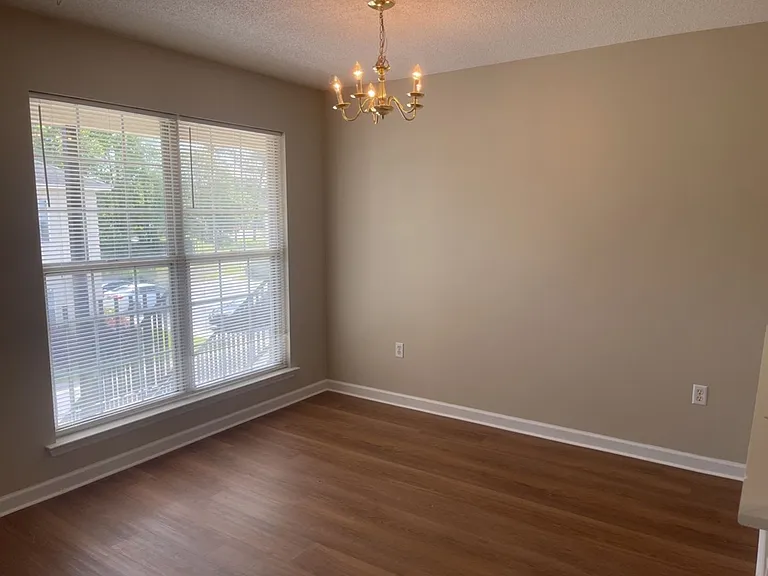 22 E Dubois St #2A — Photo 7