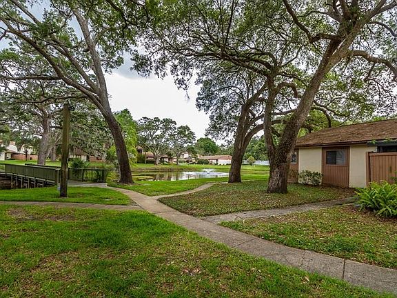 4th image of 8623 Lake Isle Dr