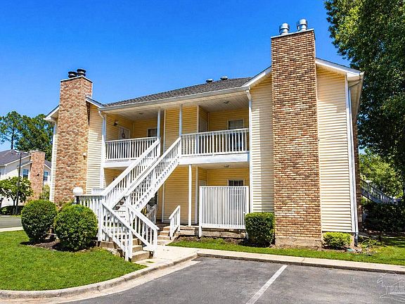 2nd image of 501 E Burgess Rd APT D10