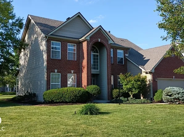 14170 Royalwood Dr, Fishers, IN 46037
