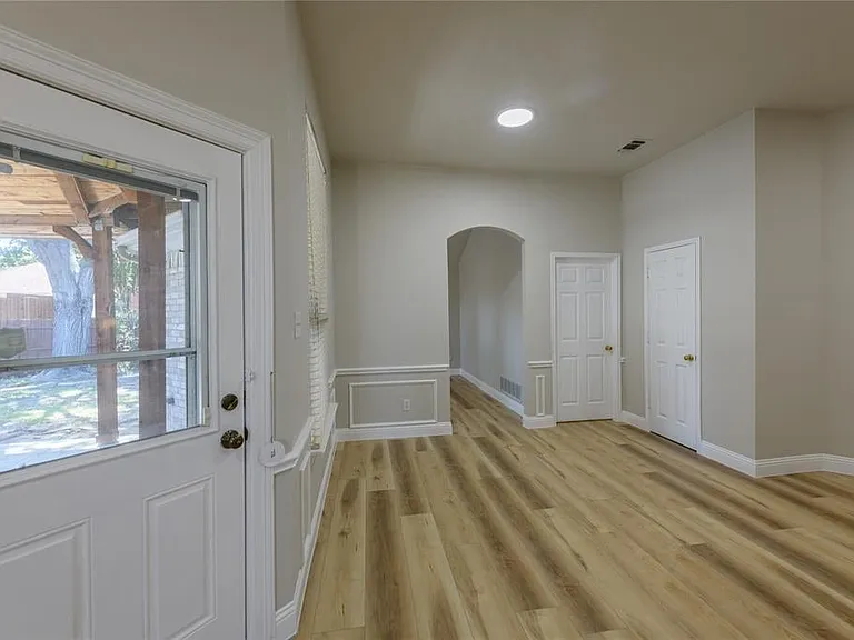 3304 Felicia Ct — Photo 26