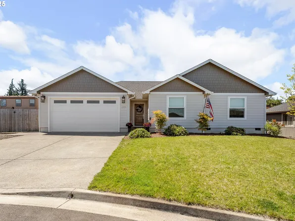 395 Brady Ln, Roseburg, OR 97471