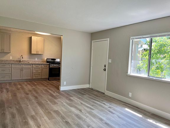 5th image of 441 Morrison Ave #4