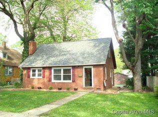 2032 S Noble Ave, Leland Grove, IL 62704