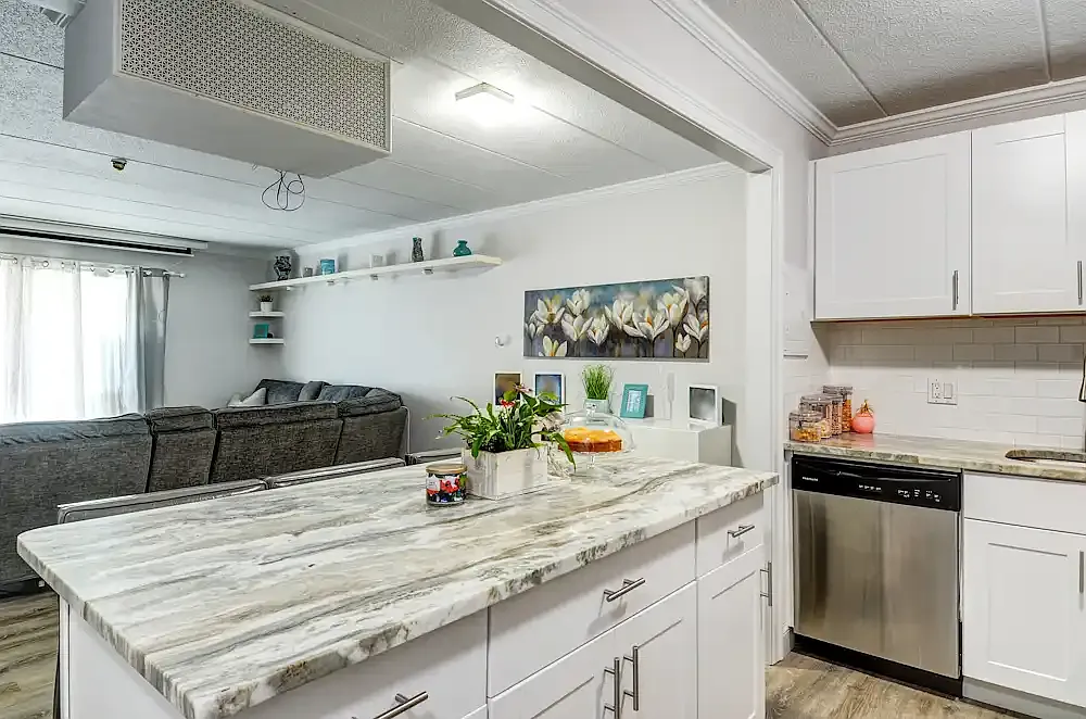 Parkwood Apartments — Photo 1
