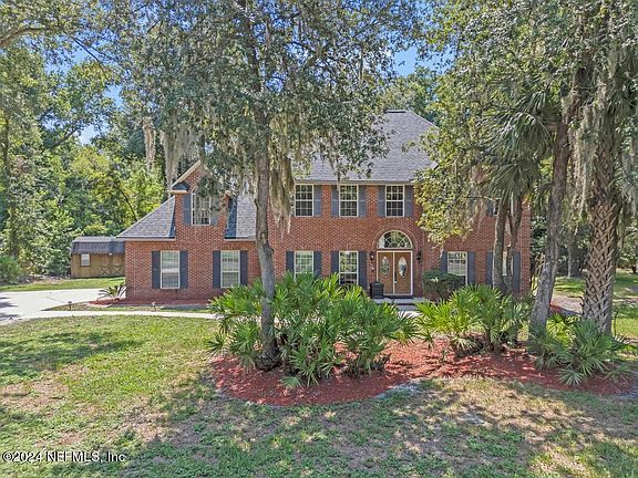 2nd image of 2233 HAWKCREST Drive E