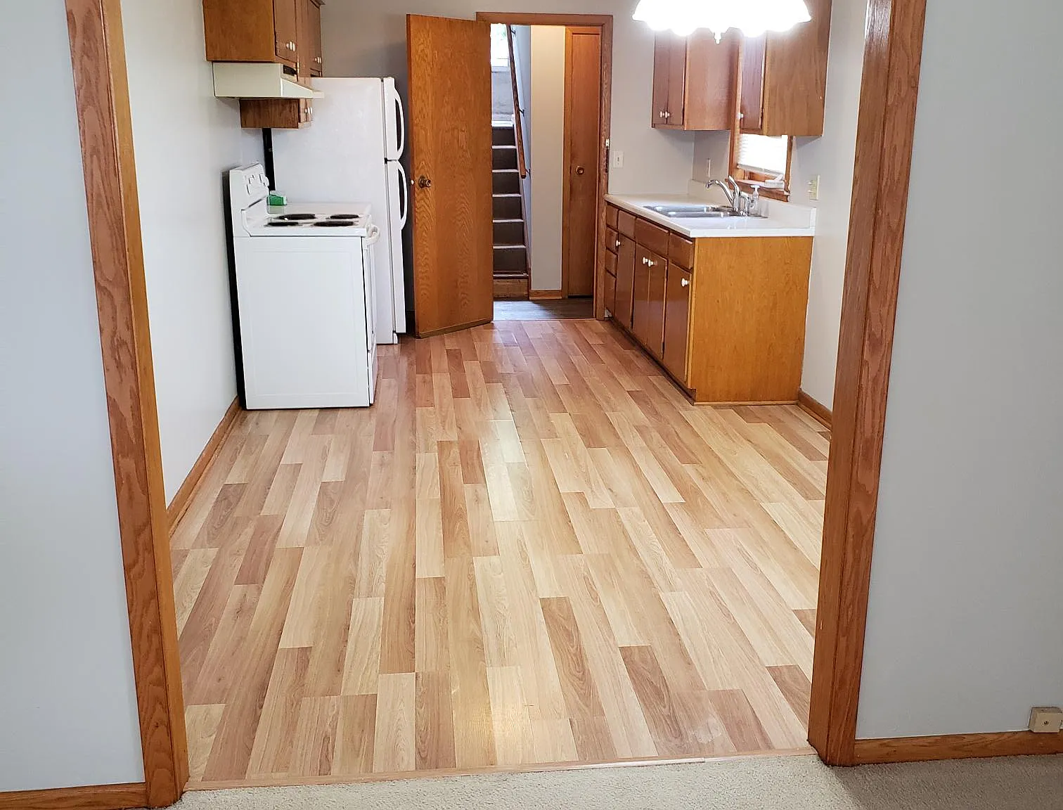 2 bed, $865 — Photo 2