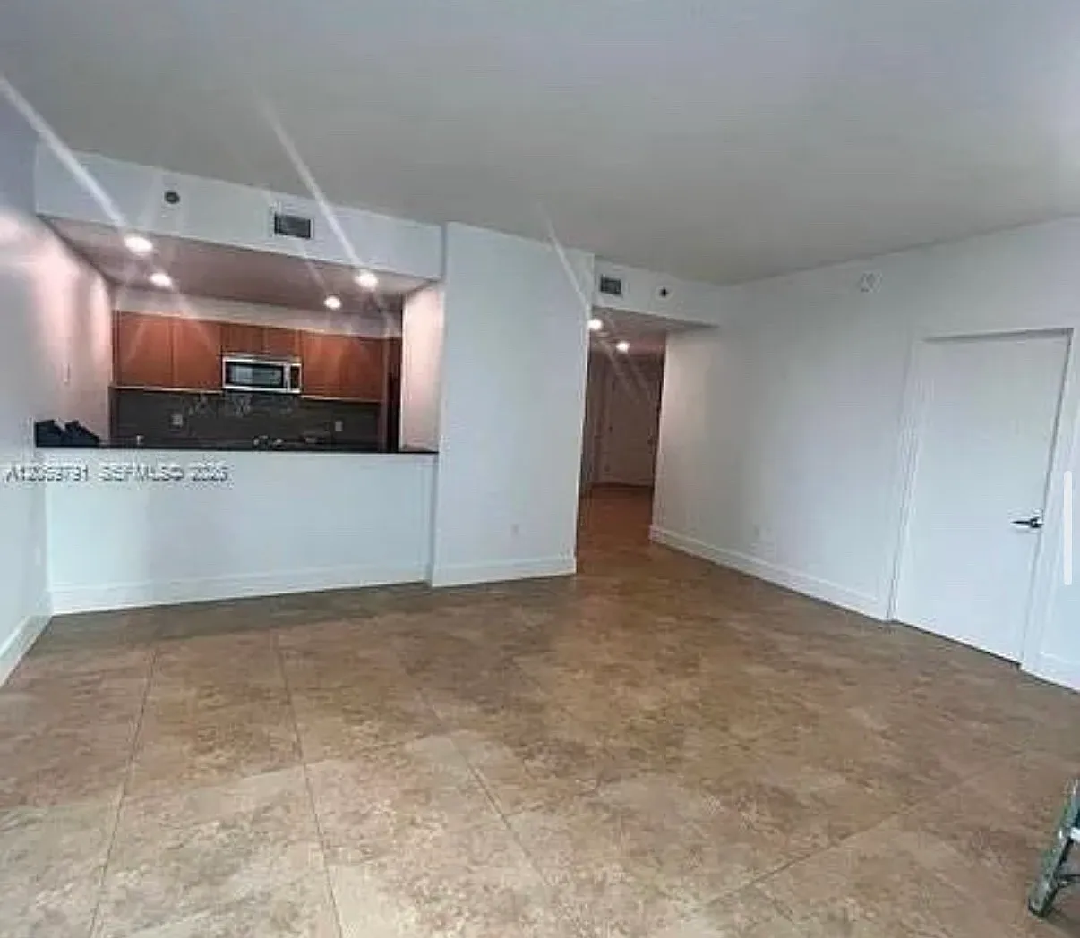 2 bed, 2.5 bath, 1368 sqft, $3,795 — Photo 1