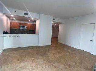 1060 Brickell Ave APT 2217, Miami, FL 33131