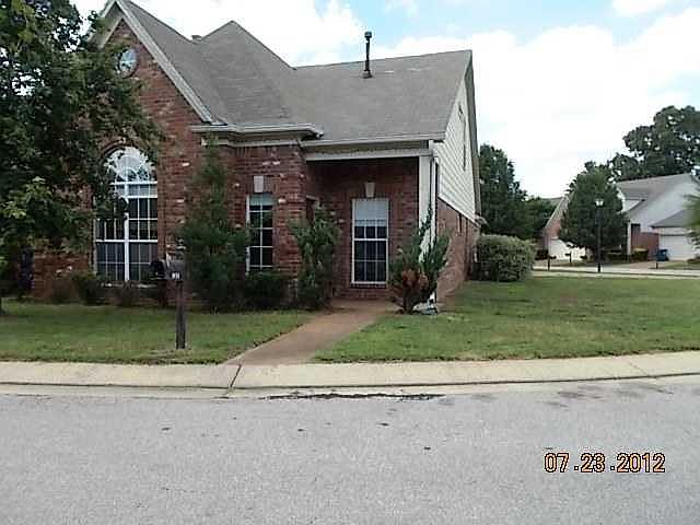 1st image of 9154 Berry Garden Cir