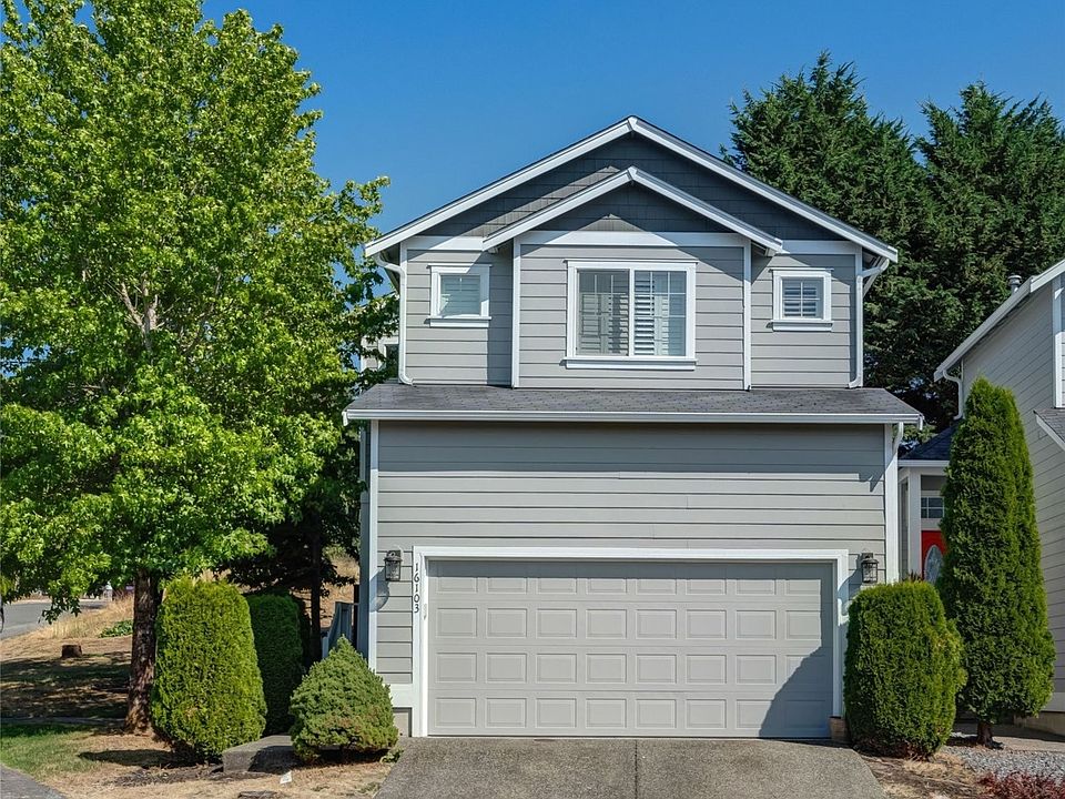 1st image of 16103 Camden Drive E