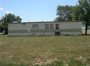 106 W Church St, Baldwin, IL 62217