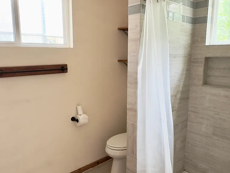 E Walnut Dr — Photo 11