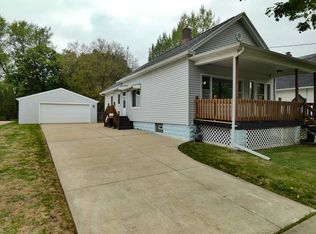 522 Goodell St, Green Bay, WI 54301