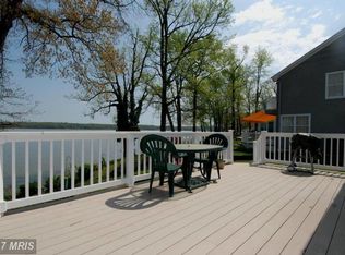 18 Park Ln, Elkton, MD 21921