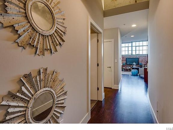 2nd image of 4100 Forest Park Ave #210