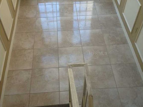 2nd image of 3952 Versailles Dr