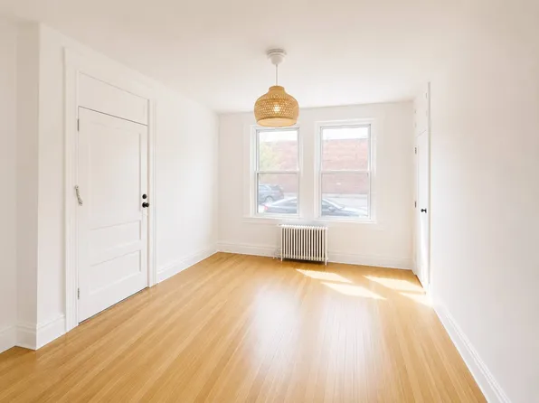 72-45 60th Ln #1L, Ridgewood, NY 11385