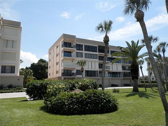 2nd image of 4708 Ocean Blvd APT E2