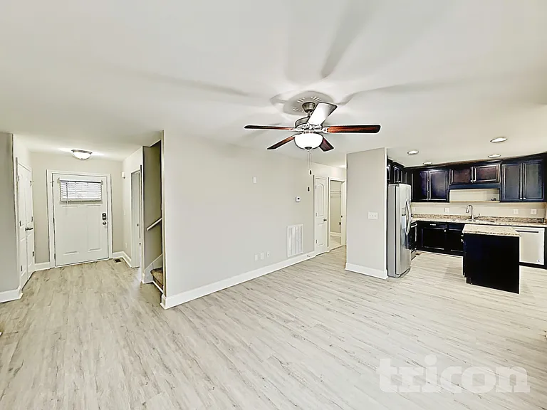 1868 Providence Ct — Photo 3