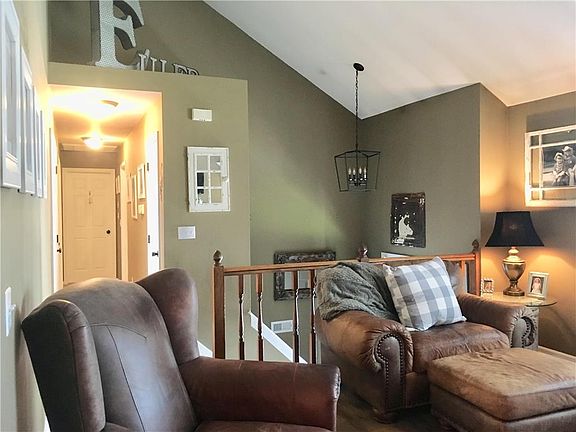 4th image of 2907 Teal Ct