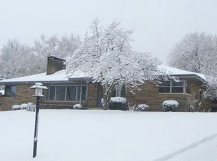 1818 Lake Michigan Dr NW, Grand Rapids, MI 49504