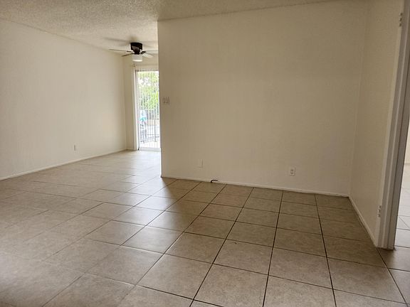 5th image of 527 Howard Ave APT 7