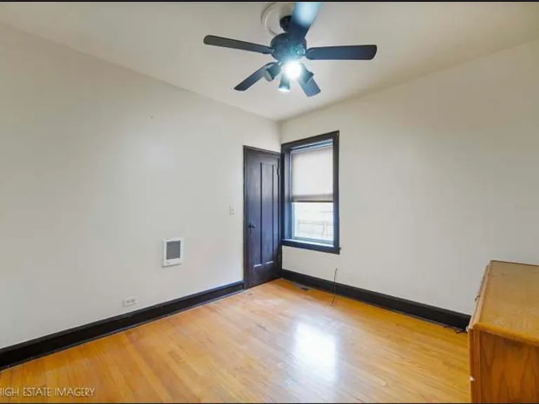 1338 N Massasoit Ave — Photo 7